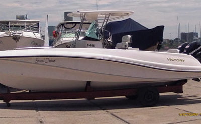 Victory 245 – Comandante David